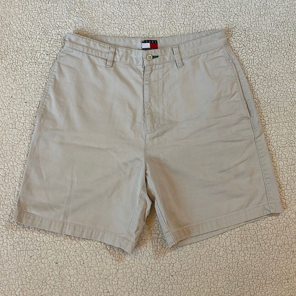 Tommy Hilfiger 8” Inseam Khaki Shorts